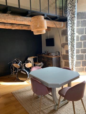 Chambres Et Maisons D'Hotes Du Prieure De La Bajasse - Le 1150 Vieille-Brioude Exteriér fotografie